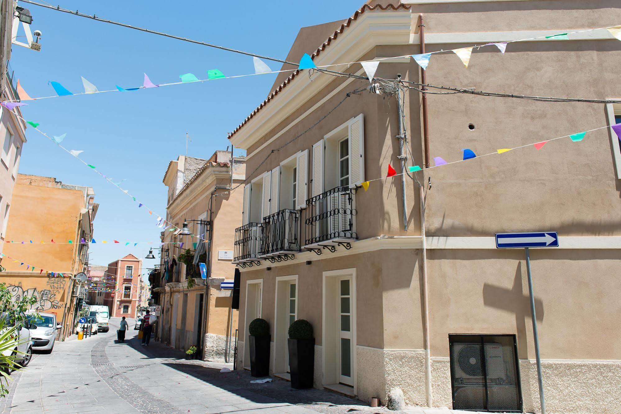 Rigel Villanova Rooms Cagliari Eksteriør billede