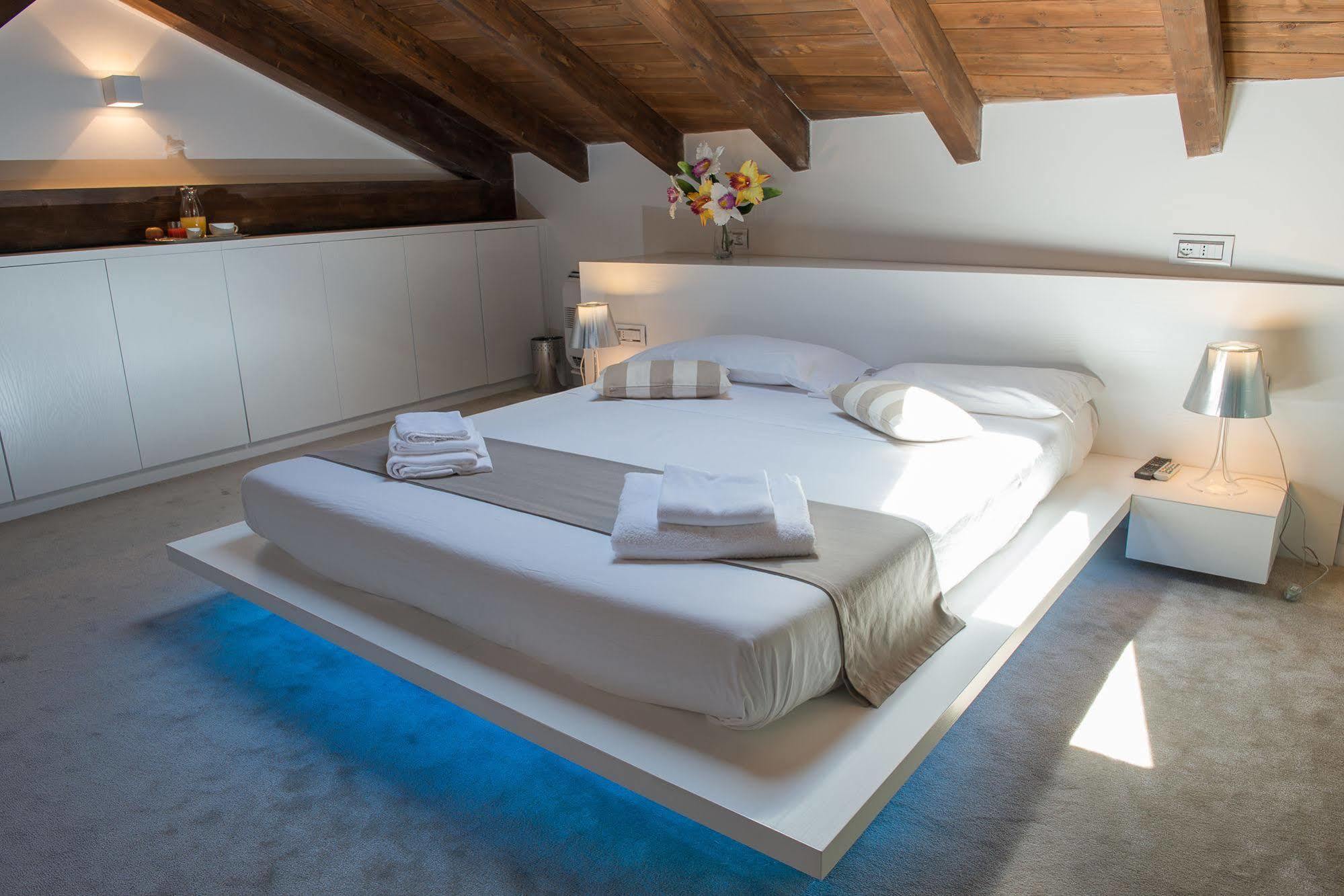 Rigel Villanova Rooms Cagliari Eksteriør billede